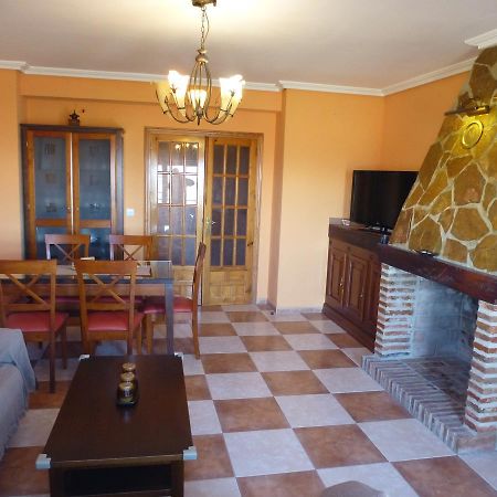 Casa Limas Guest House La Iruela Exterior photo